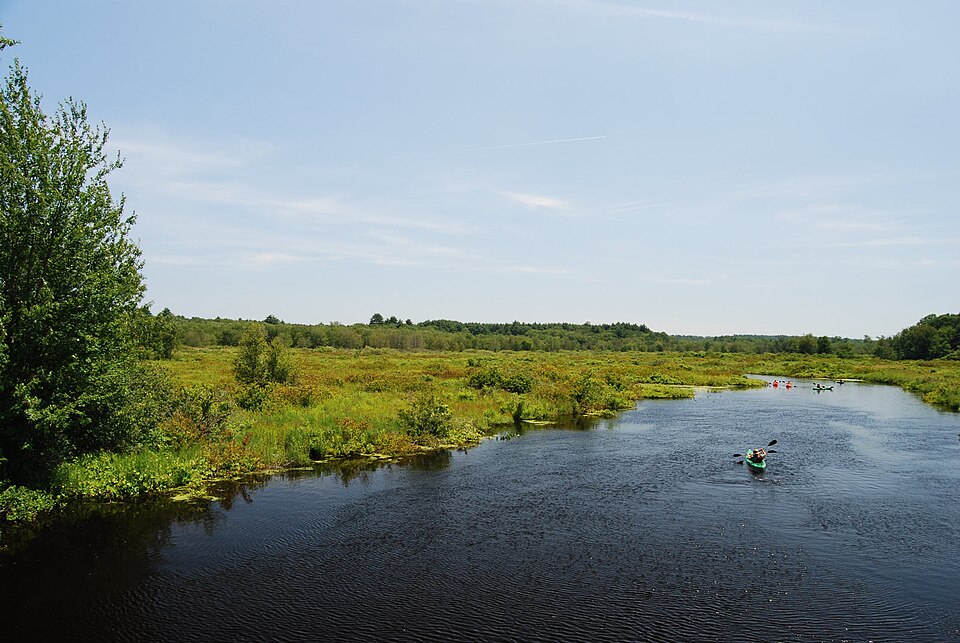File:Charles River Medfield-Millis.JPG